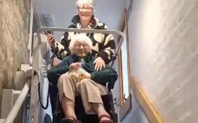 Stairlift in action
